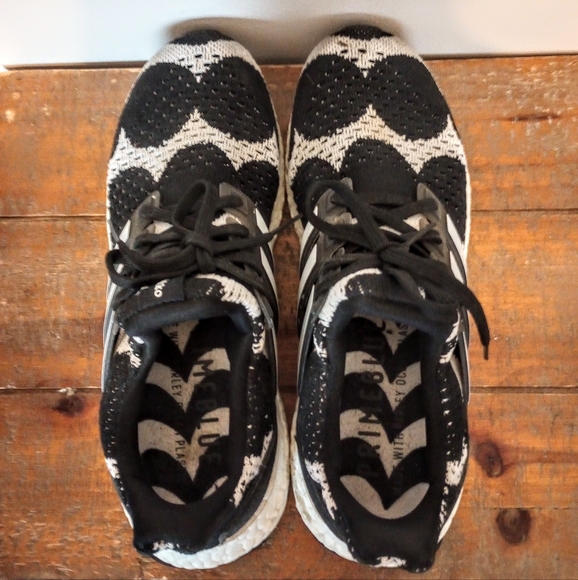 Adidas x Marimekko Print Ultraboost Sneakers - Picture 7 of 9
